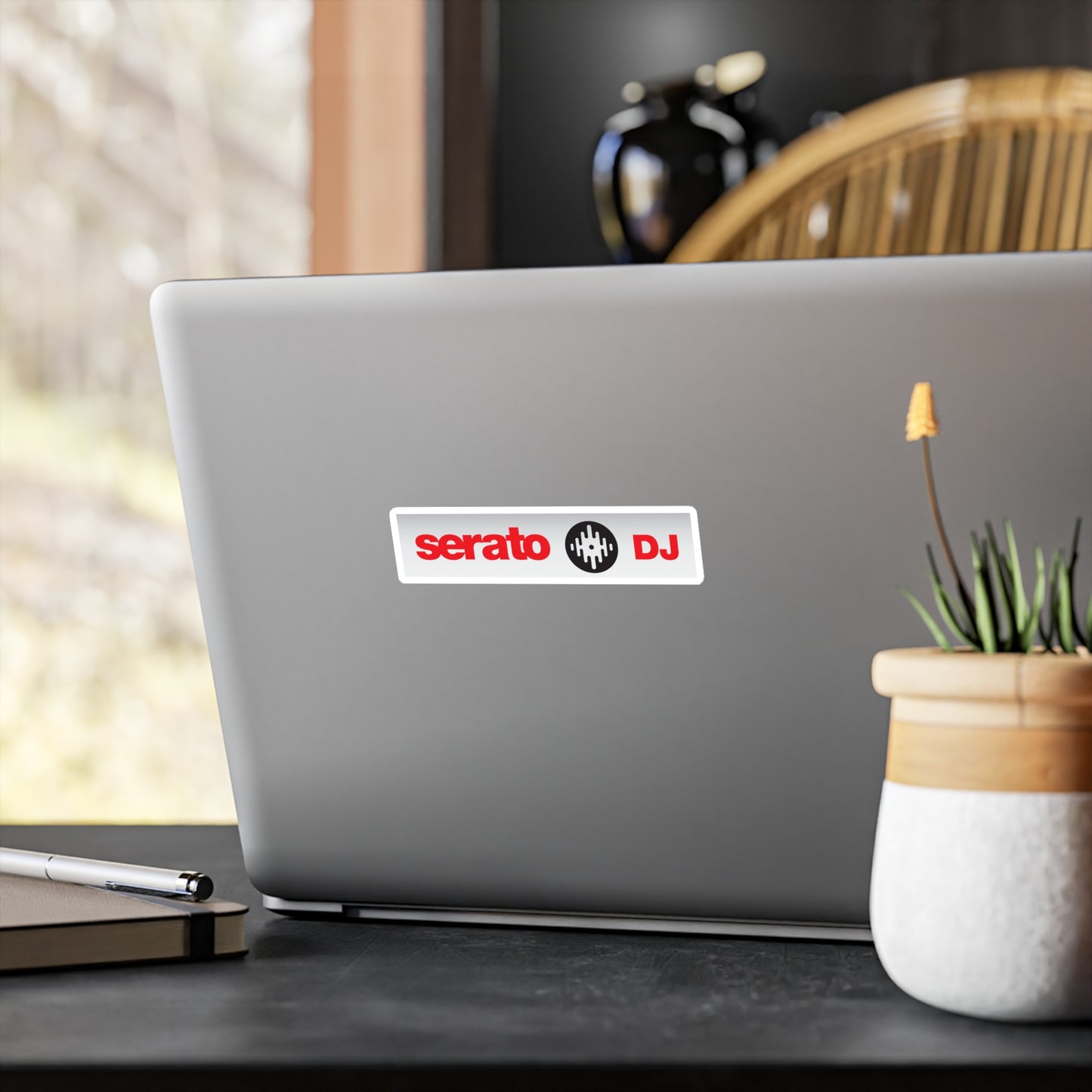 Serato DJ Vinyl Kiss-Cut Sticker – Red Logo Laptop Decal